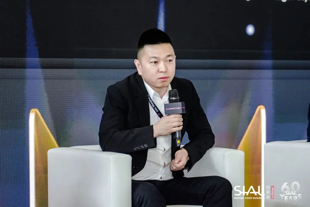 大有黑牛商貿有限公司總經理譚小群